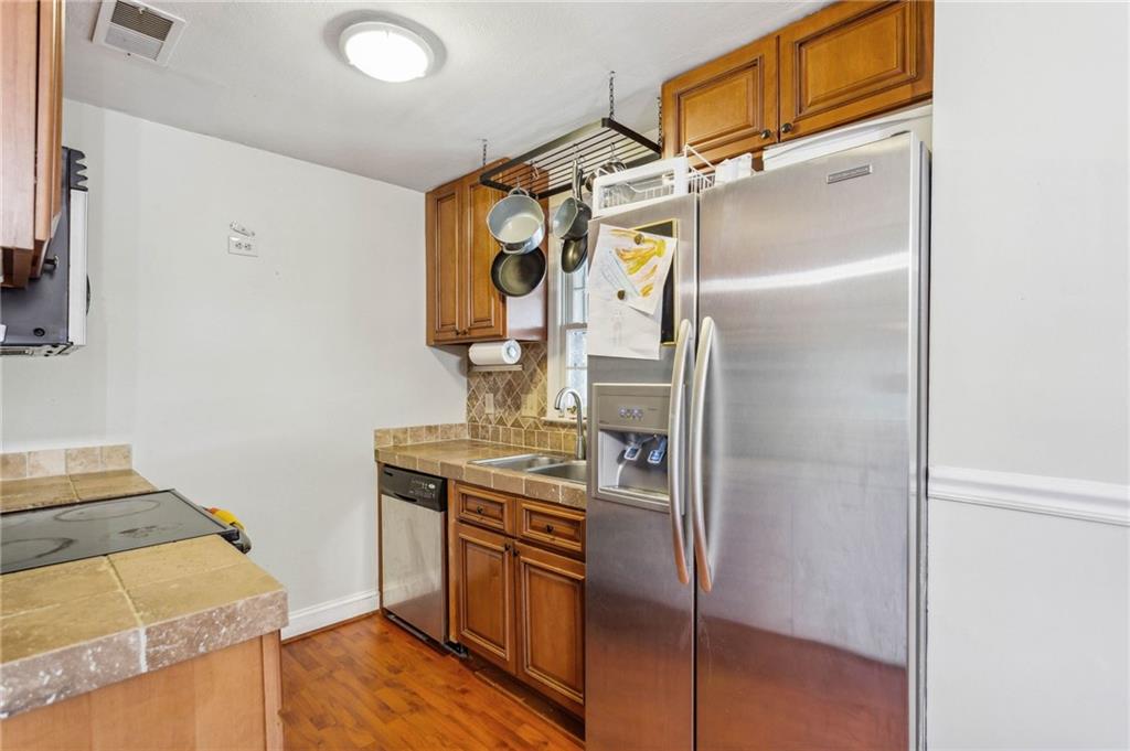 102 Holcomb Ferry Road Roswell, GA 30076 - Photo 11 of 27