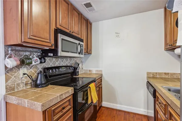$2,000 | 102 Holcomb Ferry Road, Roswell, GA 30076