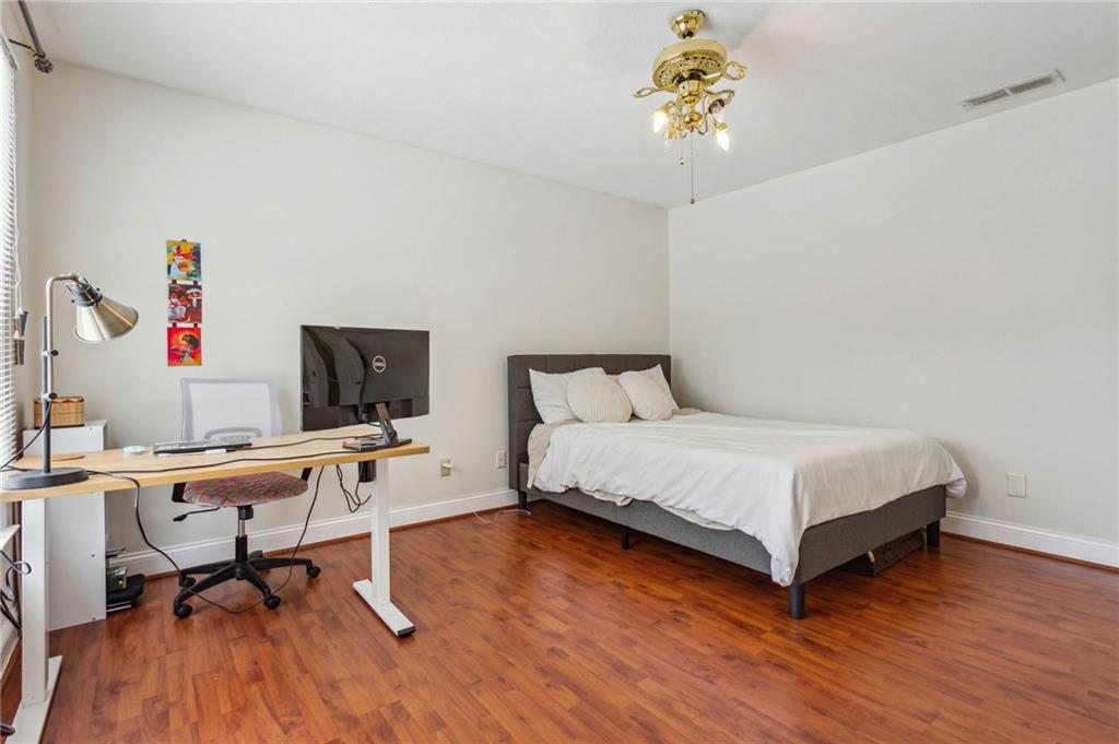 102 Holcomb Ferry Road Roswell, GA 30076 - Photo 15 of 27