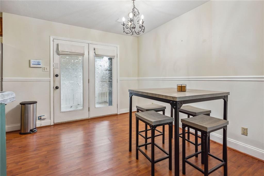 102 Holcomb Ferry Road Roswell, GA 30076 - Photo 8 of 27