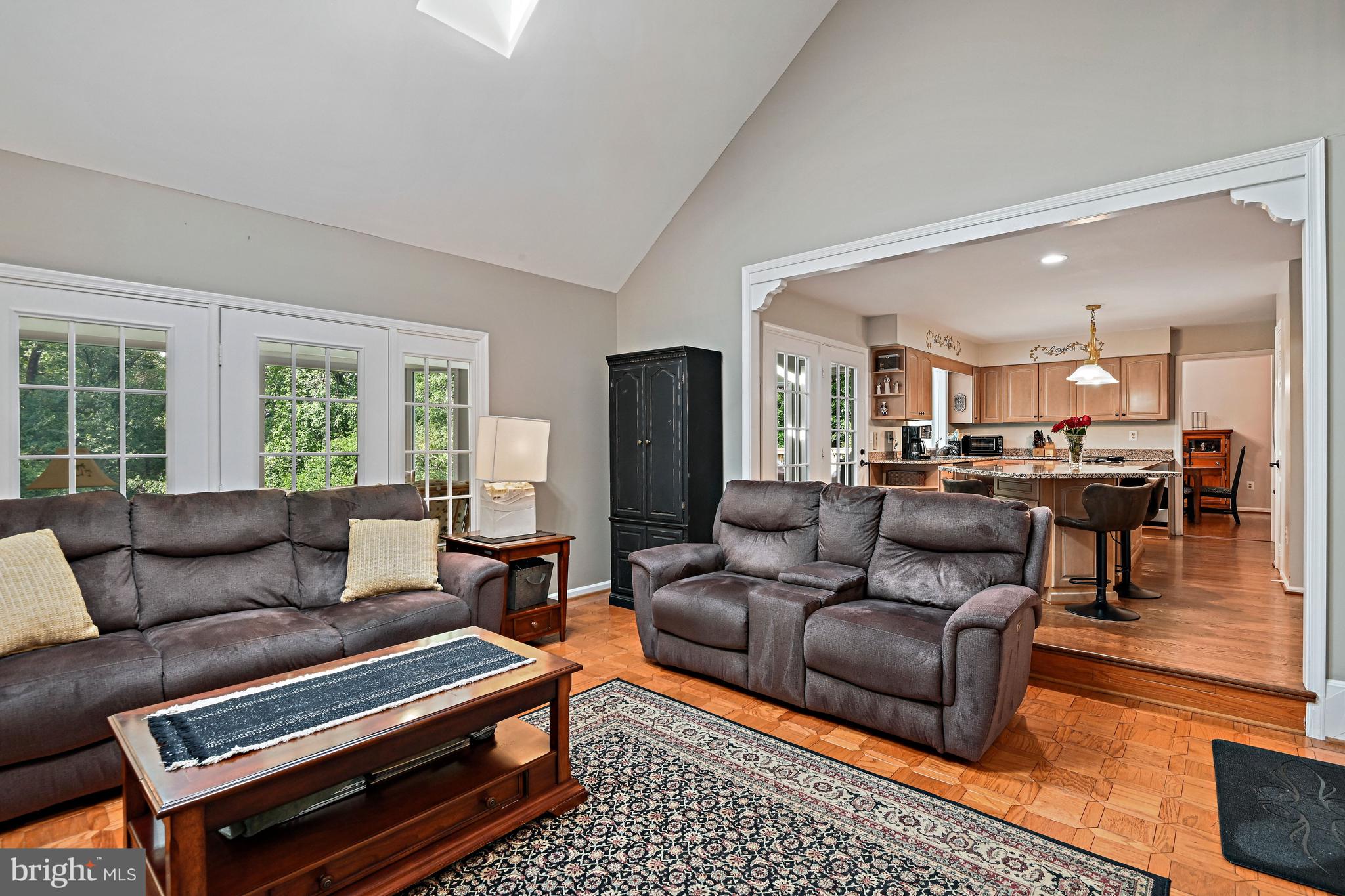 9830 Faust Drive Vienna, VA 22182 - Photo 22 of 75