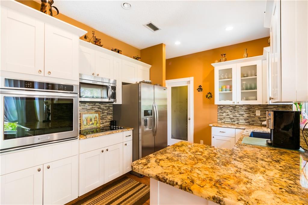 485 Southwest Rustic Circle Stuart, FL 34997 - Photo 1 of 22 Gallery Image 1
