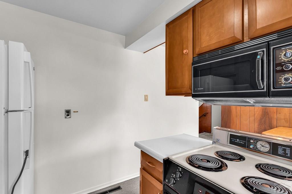 2024 Comanche Road Pueblo, CO 81001 - Photo 12 of 28 Gallery Image 12