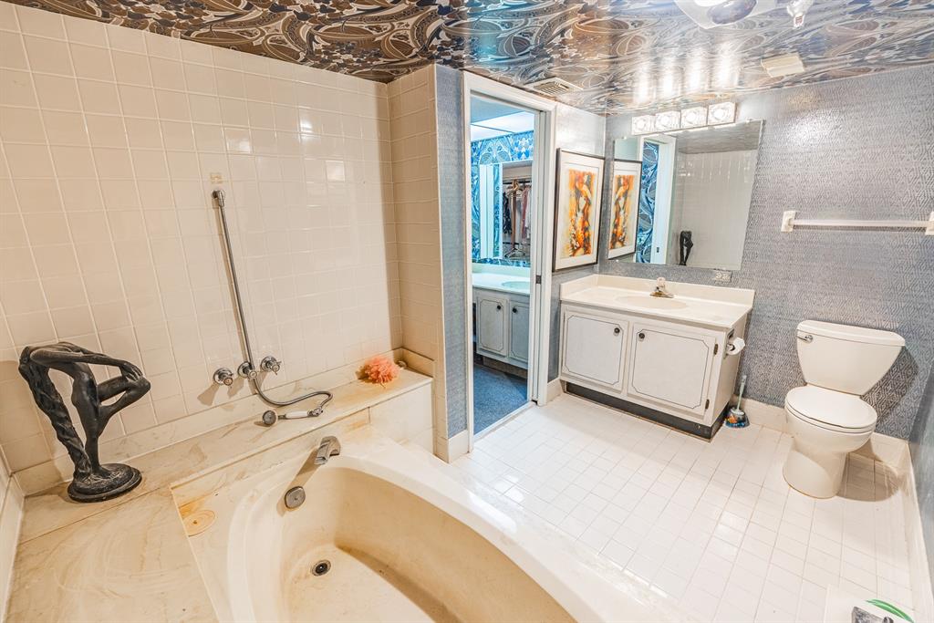 9165 Southwest 14th Street, Unit 1204 Boca Raton, FL 33428 - Photo 13 of 30