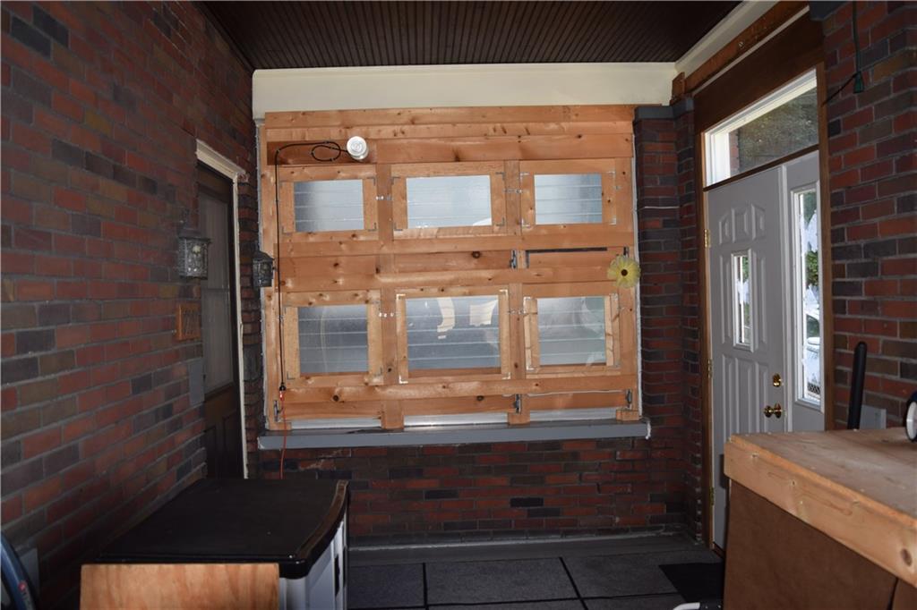 1119 Zinkhan Street McKees Rocks, PA 15136 - Photo 8 of 17 Gallery Image 8