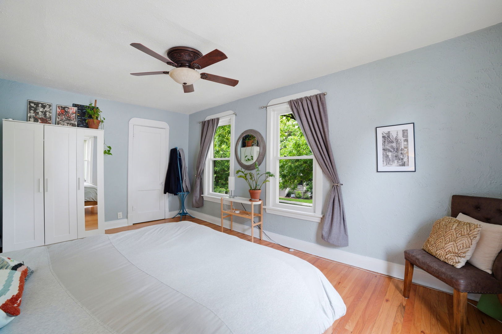 3808 North Ridgeway Avenue Chicago, IL 60618 - Photo 16 of 31