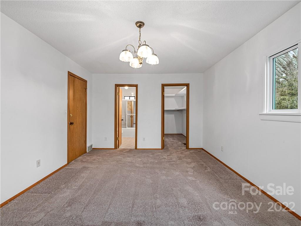 70 Gibson Road Asheville, NC 28804 - Photo 17 of 32 Gallery Image 17