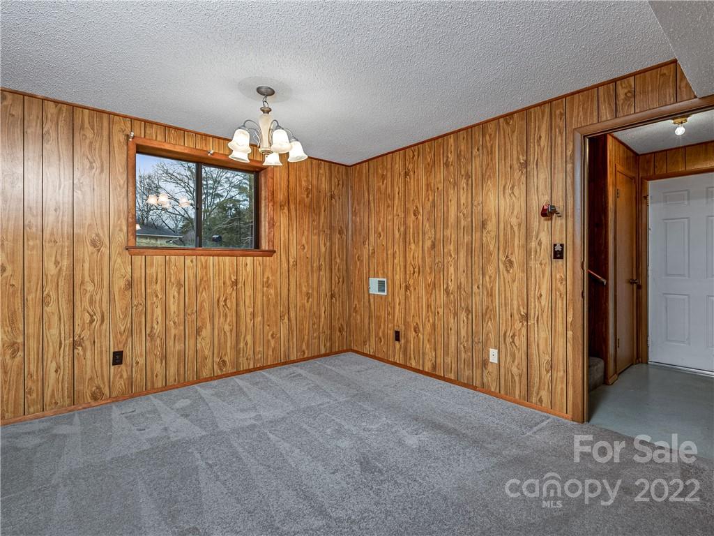 70 Gibson Road Asheville, NC 28804 - Photo 21 of 32 Gallery Image 21