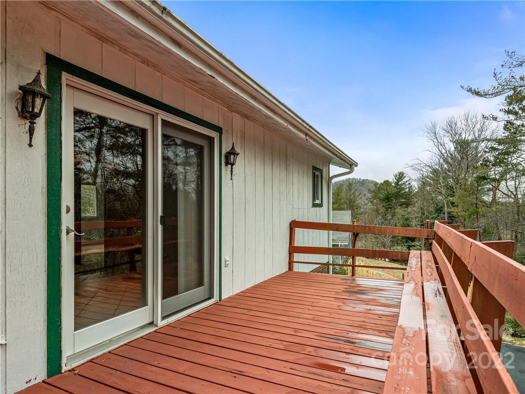 70 Gibson Road Asheville, NC 28804 - Photo 30 of 32 Gallery Image 30