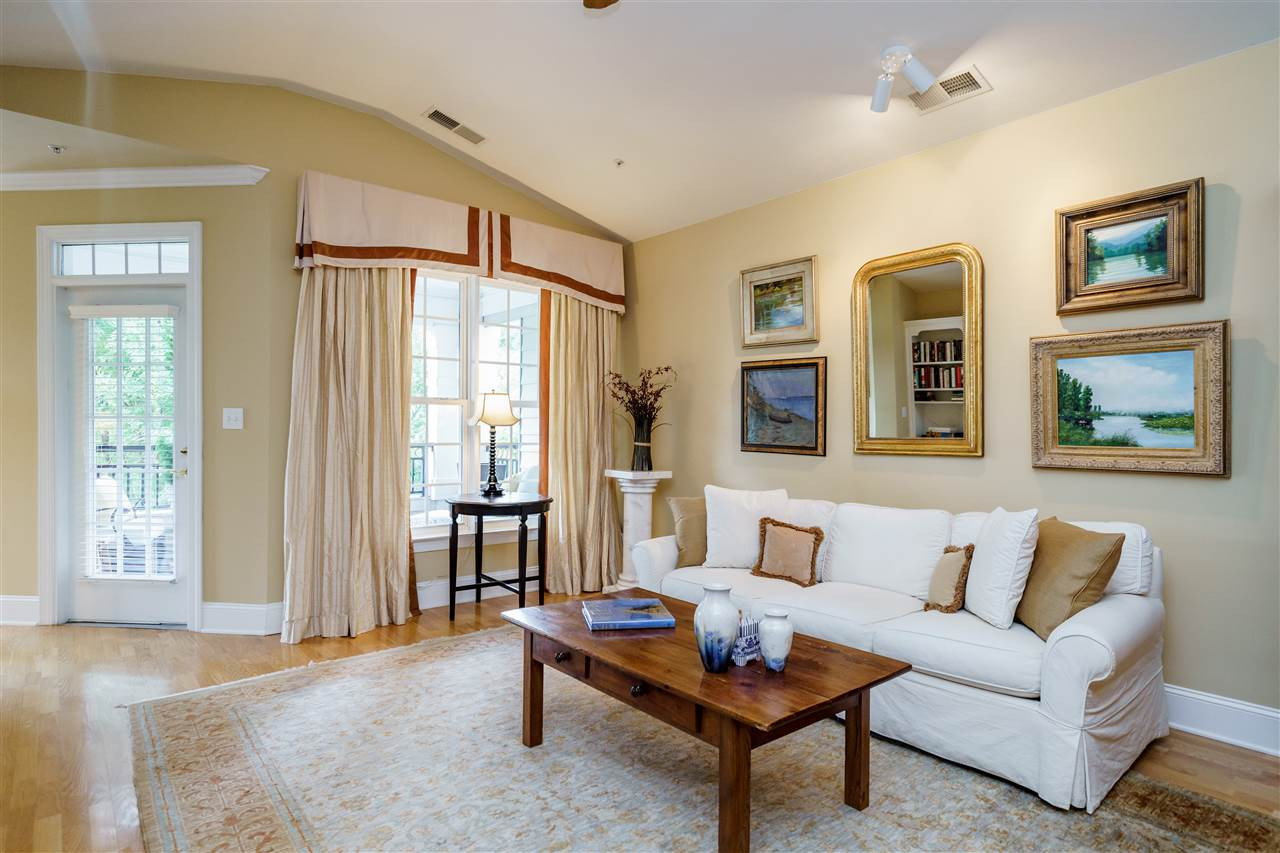 3700 Baron Cooper Pass, Unit 206 Raleigh, NC 27612 - Photo 7 of 27 Living Room