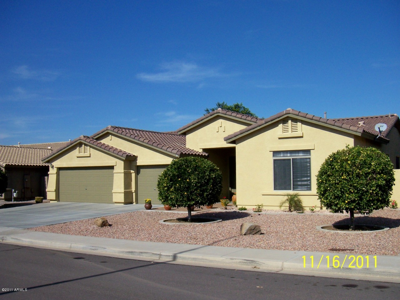 4658 East Decatur Street Mesa, AZ 85205 - Photo 1 of 34 FRONT