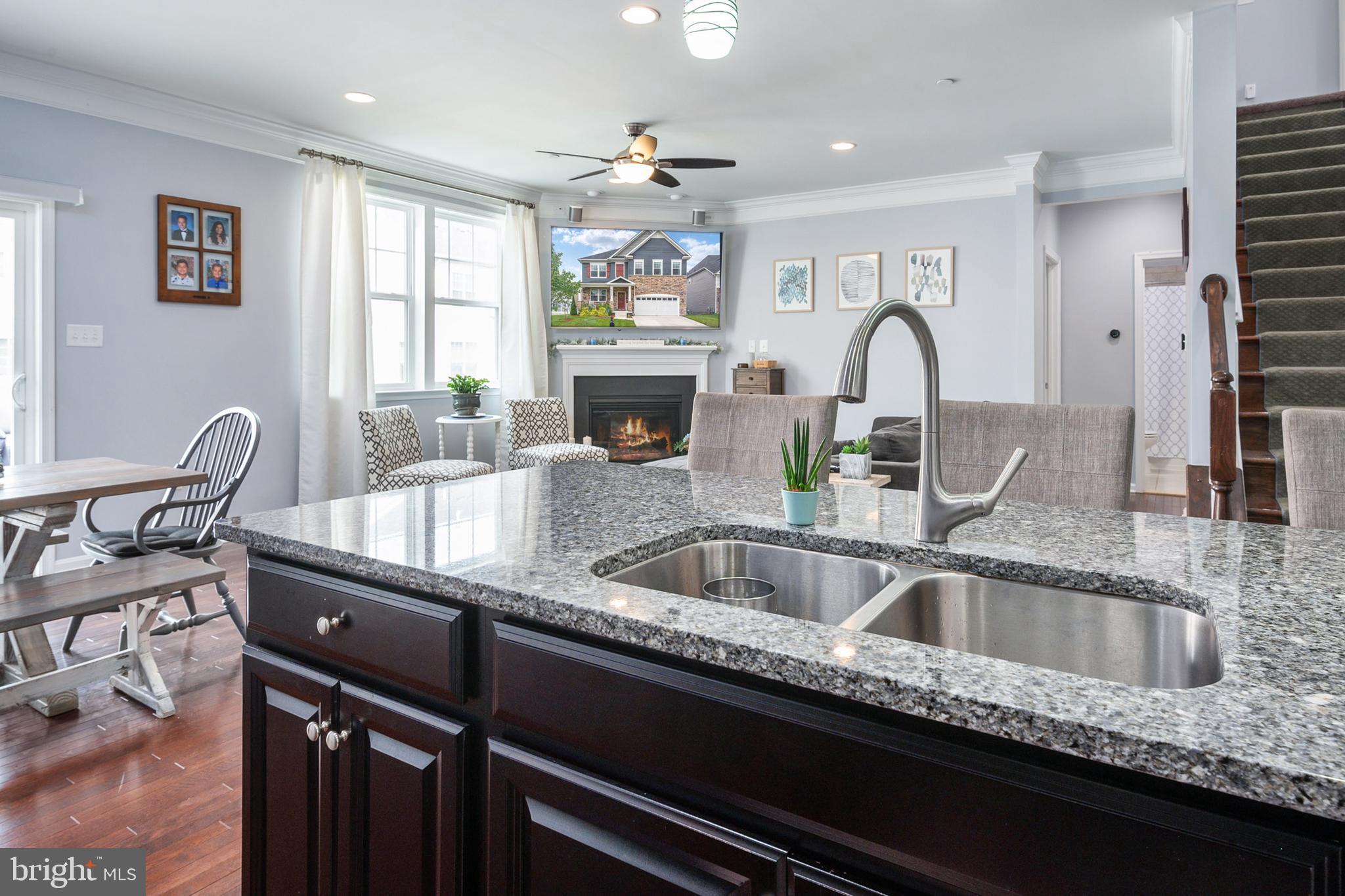 8112 Ridgely Loop Severn, MD 21144 - Photo 9 of 39