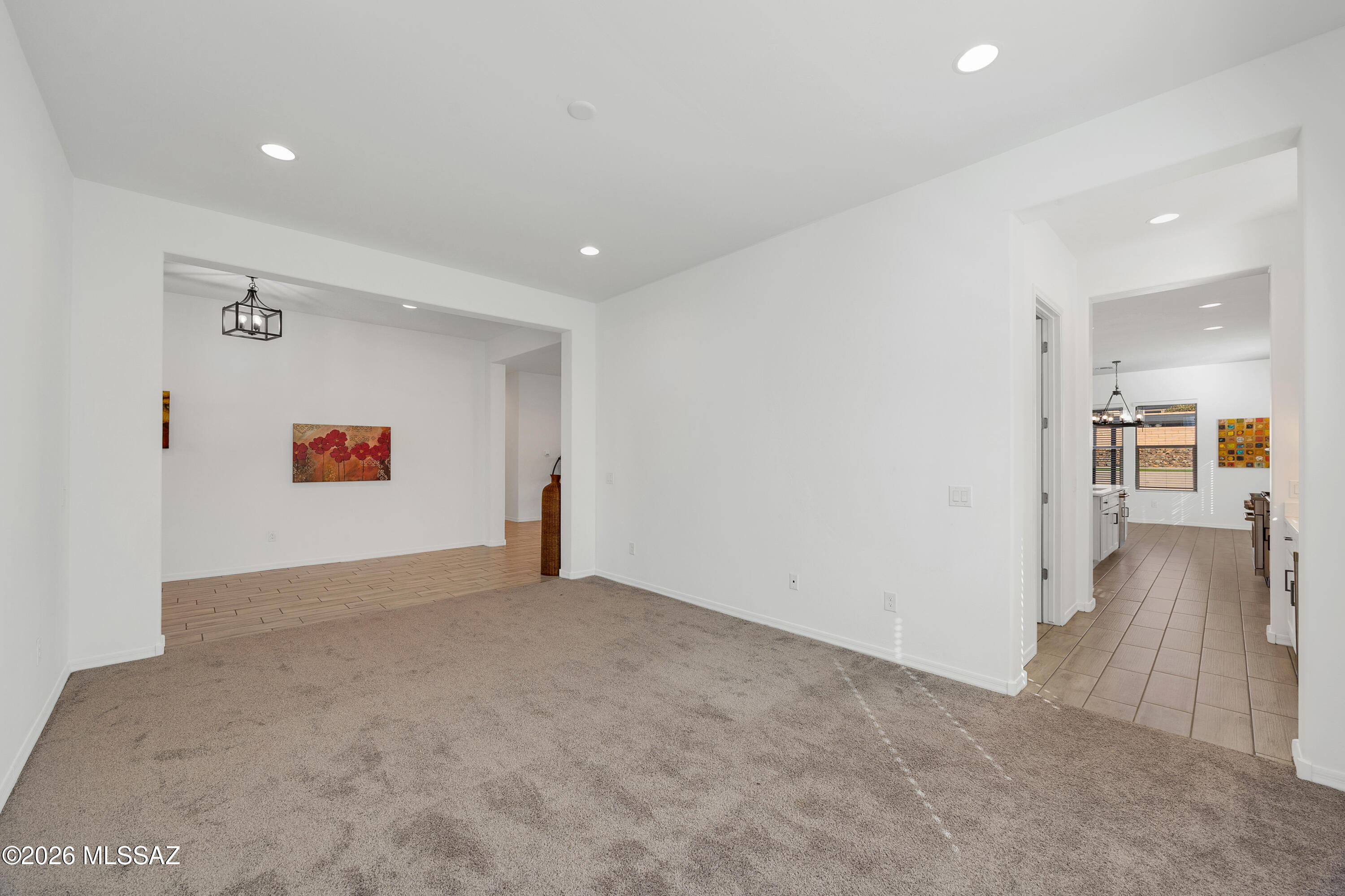 470 West Red Ribbon Lane Tucson, AZ 85755 - Photo 13 of 41