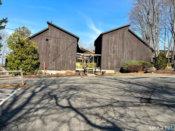 $1,675 | 14 B Country Squire Drive, Unit 14B, Cromwell, CT 06416