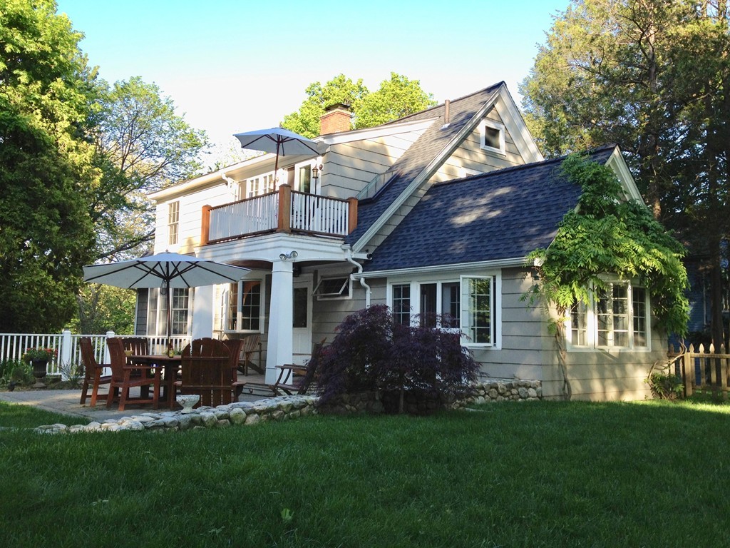 46 Shaw Road Brookline, MA 02467 - Photo 1 of 16 Gallery Image 1