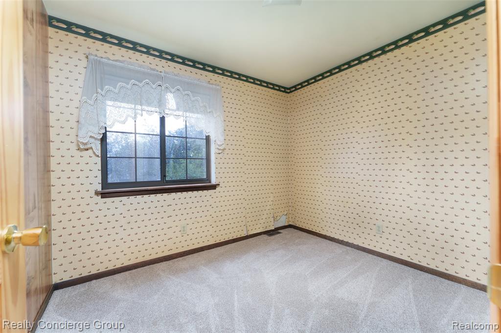 9225 Faussett Road Fenton, MI 48430 - Photo 28 of 61 Gallery Image 28