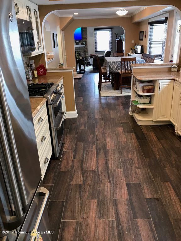 35 Kings Mountain Road Freehold, NJ 07728 - Photo 11 of 26 k11