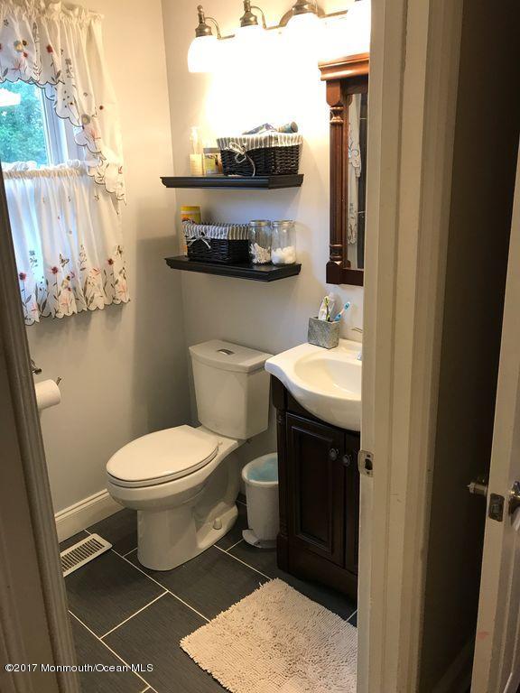 35 Kings Mountain Road Freehold, NJ 07728 - Photo 24 of 26 k26