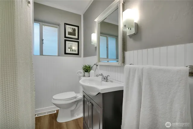 $475,000 | 7117 44th Avenue East, Tacoma, WA 98443