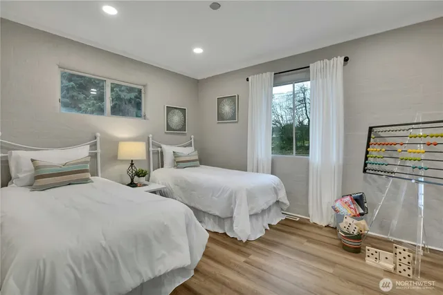 $475,000 | 7117 44th Avenue East, Tacoma, WA 98443