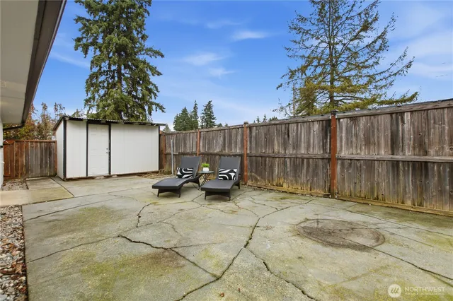 $475,000 | 7117 44th Avenue East, Tacoma, WA 98443