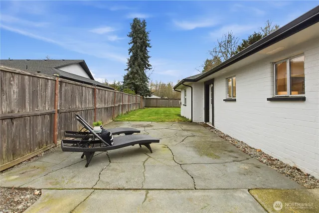 $475,000 | 7117 44th Avenue East, Tacoma, WA 98443