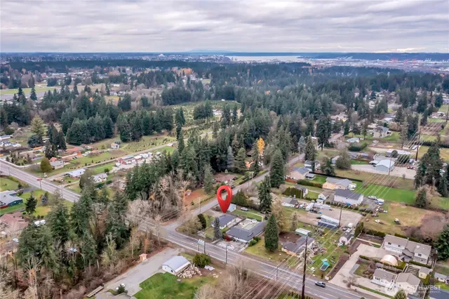 $475,000 | 7117 44th Avenue East, Tacoma, WA 98443