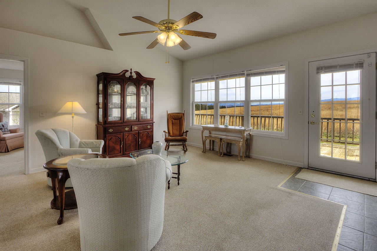 182 Country Way Road Vonore, TN 37885 - Photo 13 of 40 IMG_0842LR
