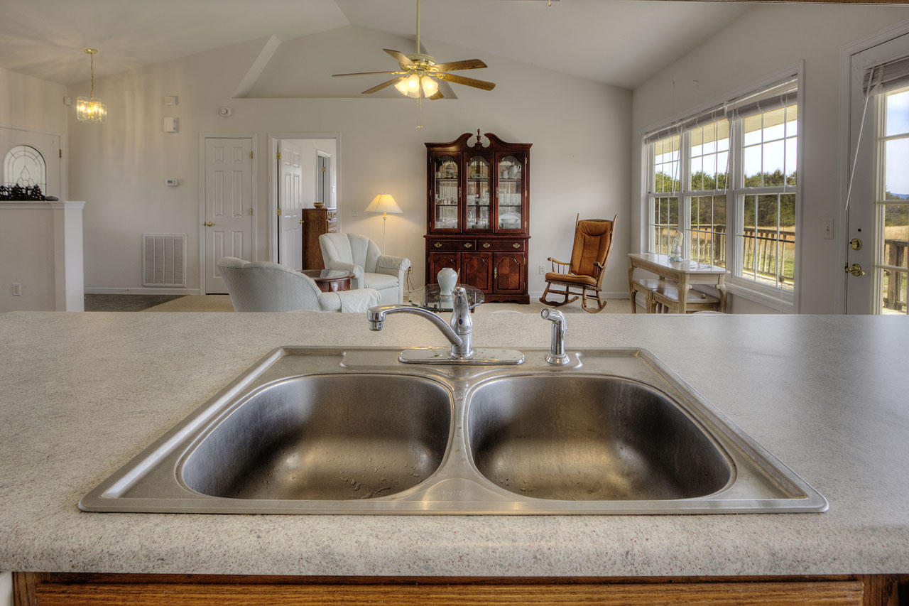 182 Country Way Road Vonore, TN 37885 - Photo 20 of 40 IMG_0884LR