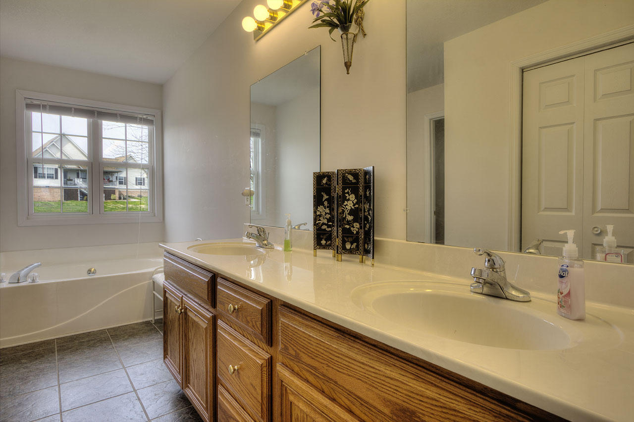 182 Country Way Road Vonore, TN 37885 - Photo 26 of 40 IMG_0932LR