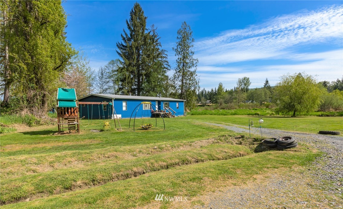 19127 Dubuque Road Snohomish, WA 98290 - Photo 1 of 17