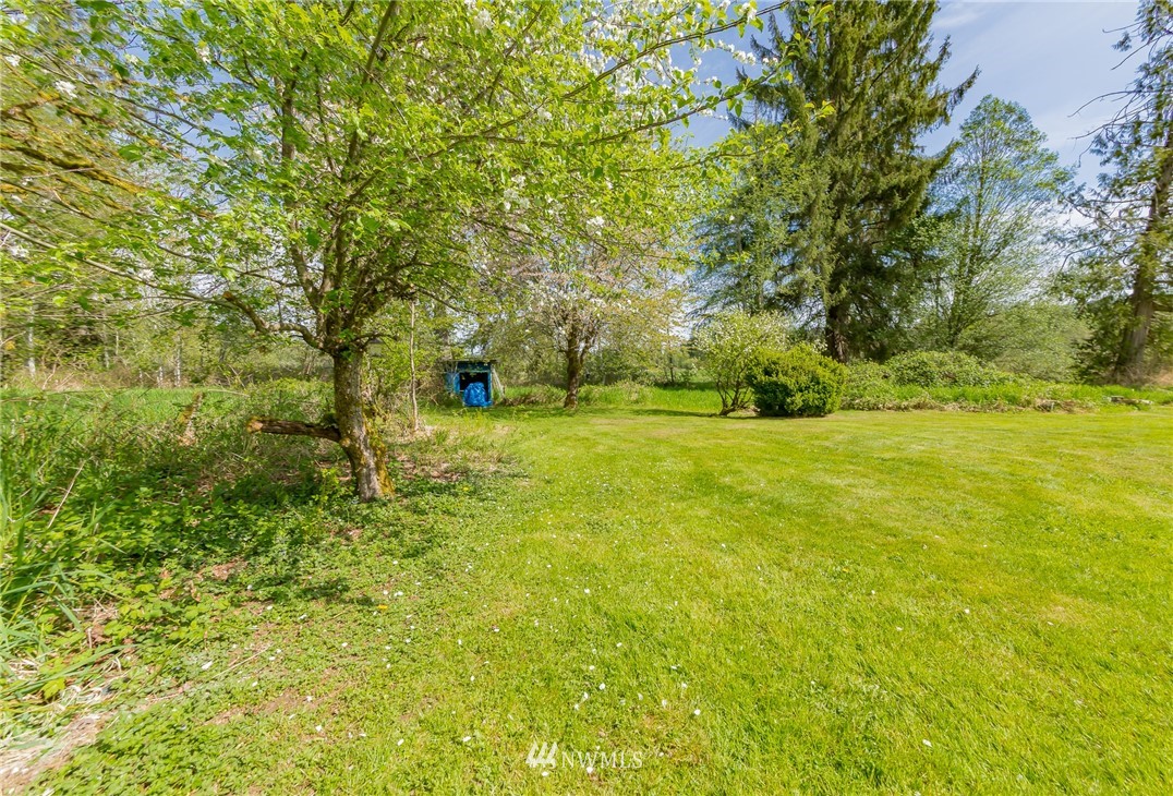 19127 Dubuque Road Snohomish, WA 98290 - Photo 5 of 17