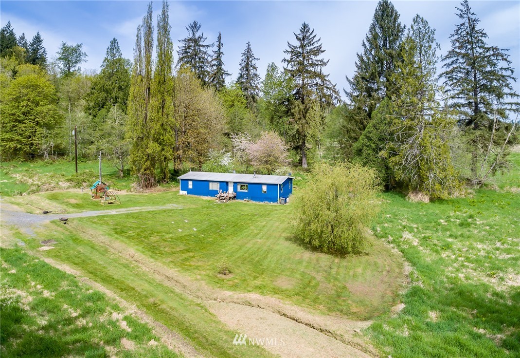 19127 Dubuque Road Snohomish, WA 98290 - Photo 7 of 17