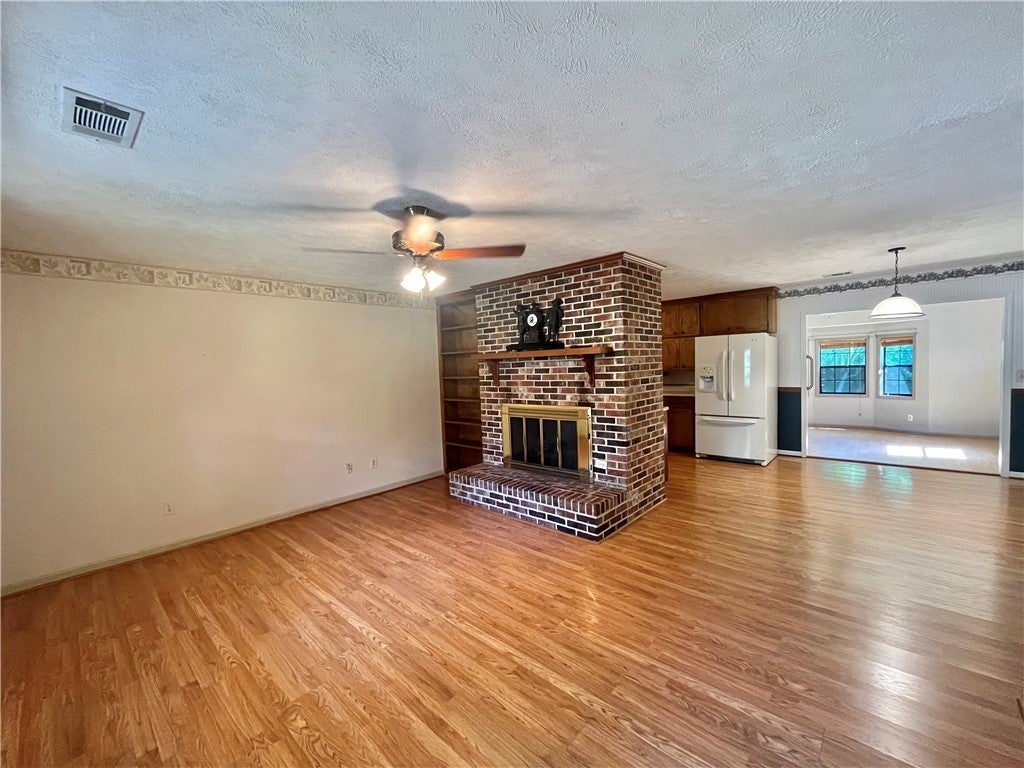1503 Ridge Road Opelika, AL 36801 - Photo 2 of 22 Gallery Image 2