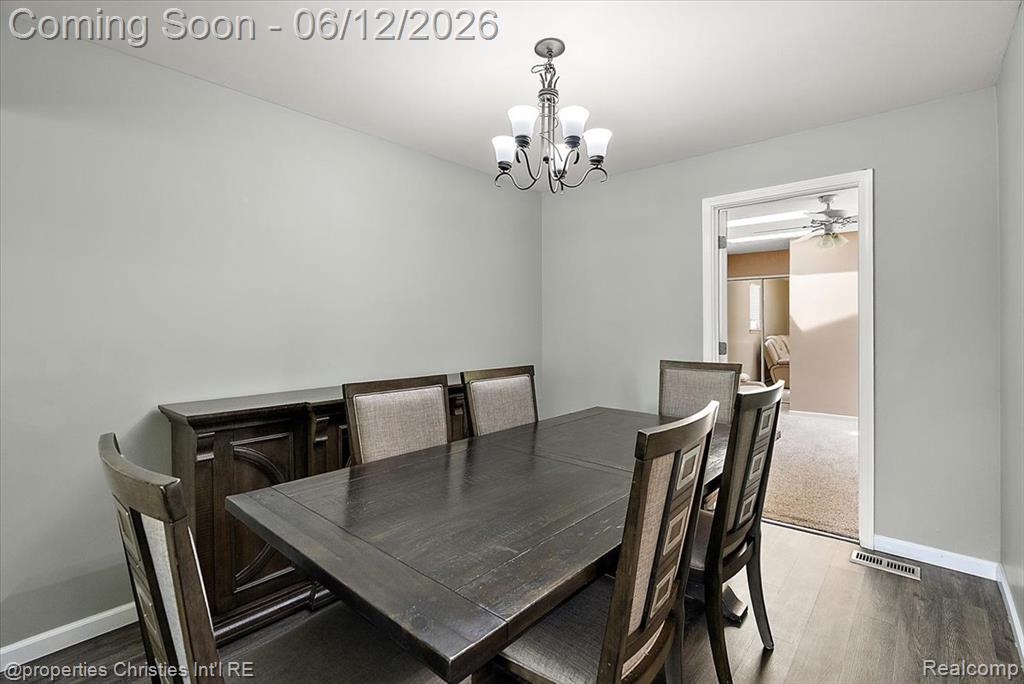 43848 Arlington Road Canton, MI 48187 - Photo 9 of 51