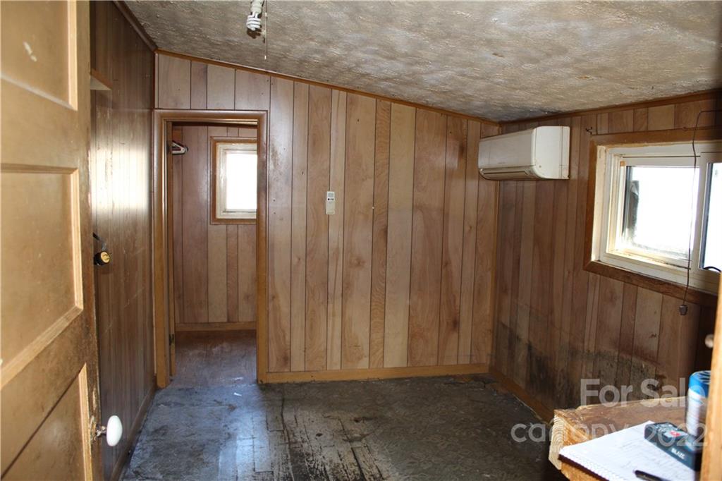 141 Sherrill Road Bryson City, NC 28713 - Photo 12 of 28 Gallery Image 12