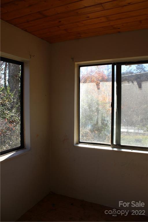 141 Sherrill Road Bryson City, NC 28713 - Photo 19 of 28 Gallery Image 19