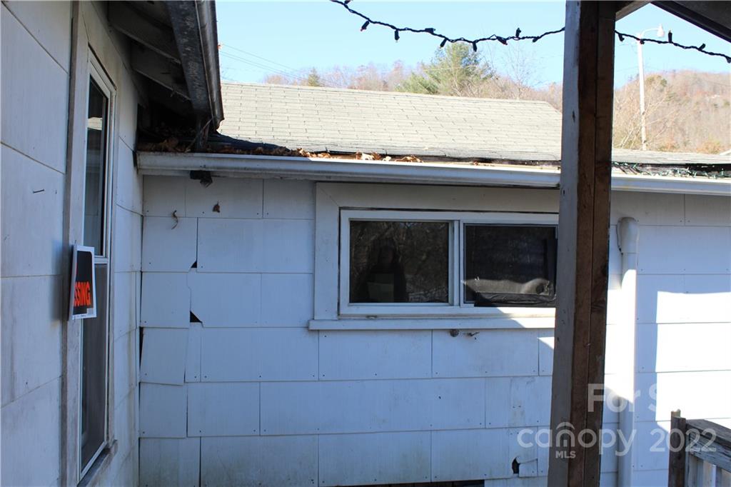 141 Sherrill Road Bryson City, NC 28713 - Photo 20 of 28 Gallery Image 20