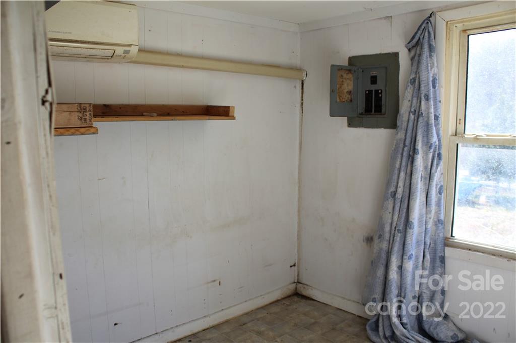 141 Sherrill Road Bryson City, NC 28713 - Photo 10 of 28 Gallery Image 10