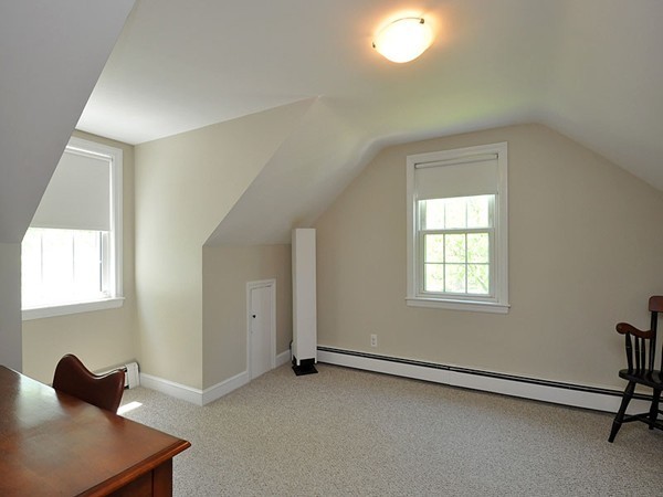 103 Governor Road Stoneham, MA 02180 - Photo 16 of 21 Gallery Image 16