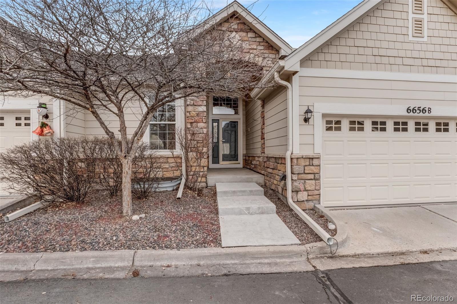 6656 South Reed Way, Unit B Littleton, CO 80123 - Photo 1 of 31 Gallery Image 1