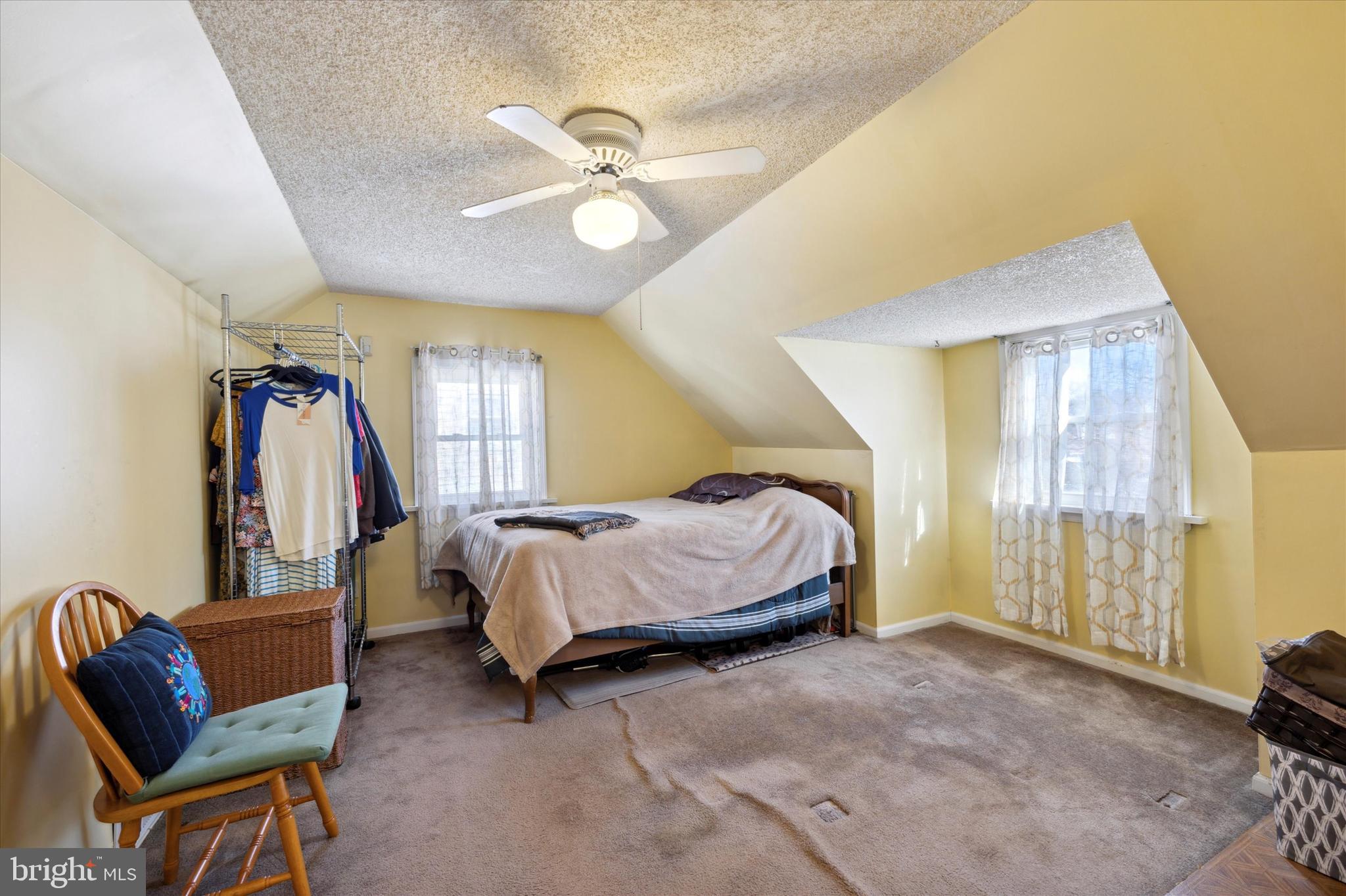 2439 Secane Road Secane, PA 19018 - Photo 12 of 15