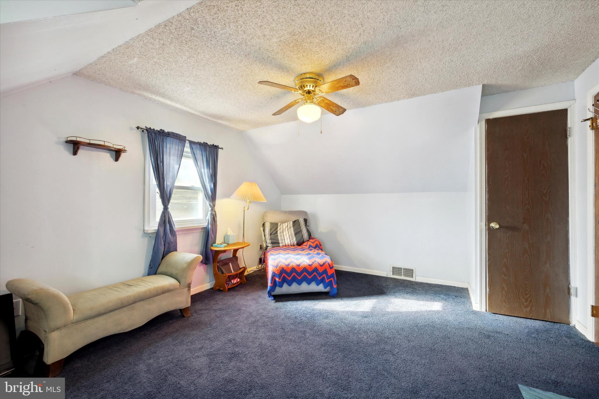 2439 Secane Road Secane, PA 19018 - Photo 14 of 15