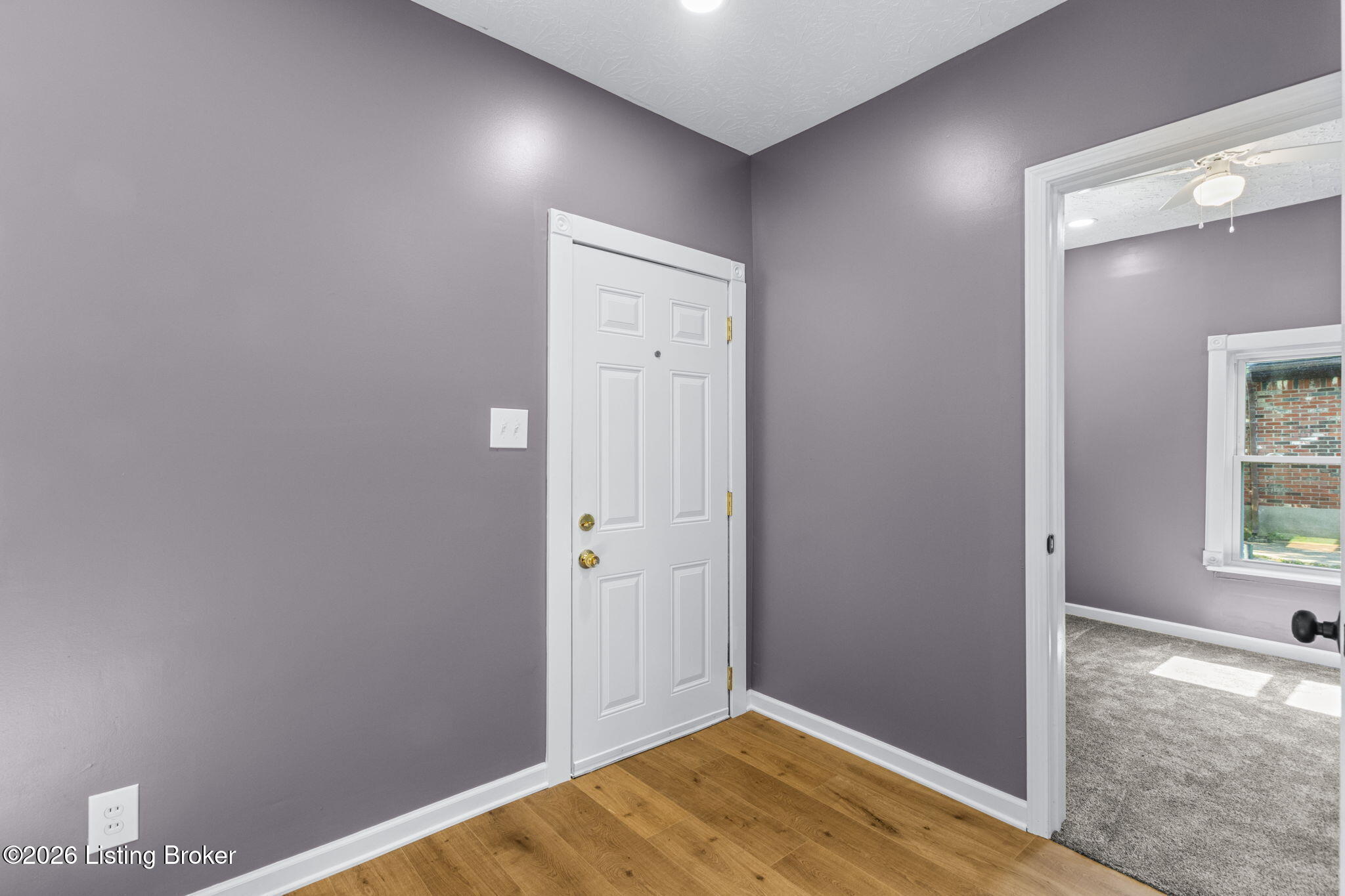 6674 Rutledge Road Louisville, KY 40258 - Photo 7 of 37 7-web-or-mls-4F0A8316
