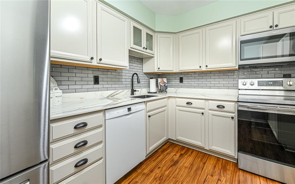 553 Sloop Road, Unit 48 Pittsburgh, PA 15237 - Photo 11 of 21 Gallery Image 11