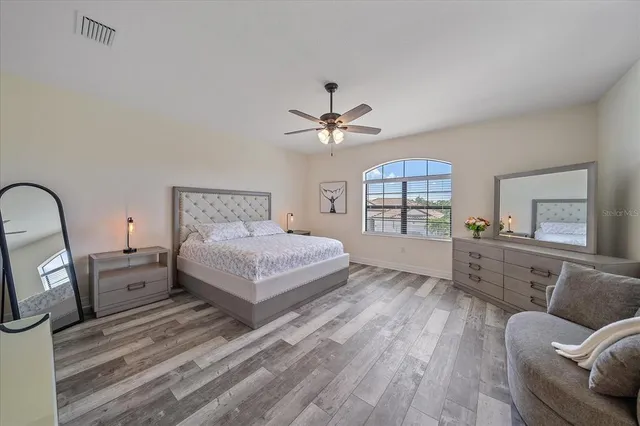 $985,000 | 20698 Valprato Court, Venice, FL 34293