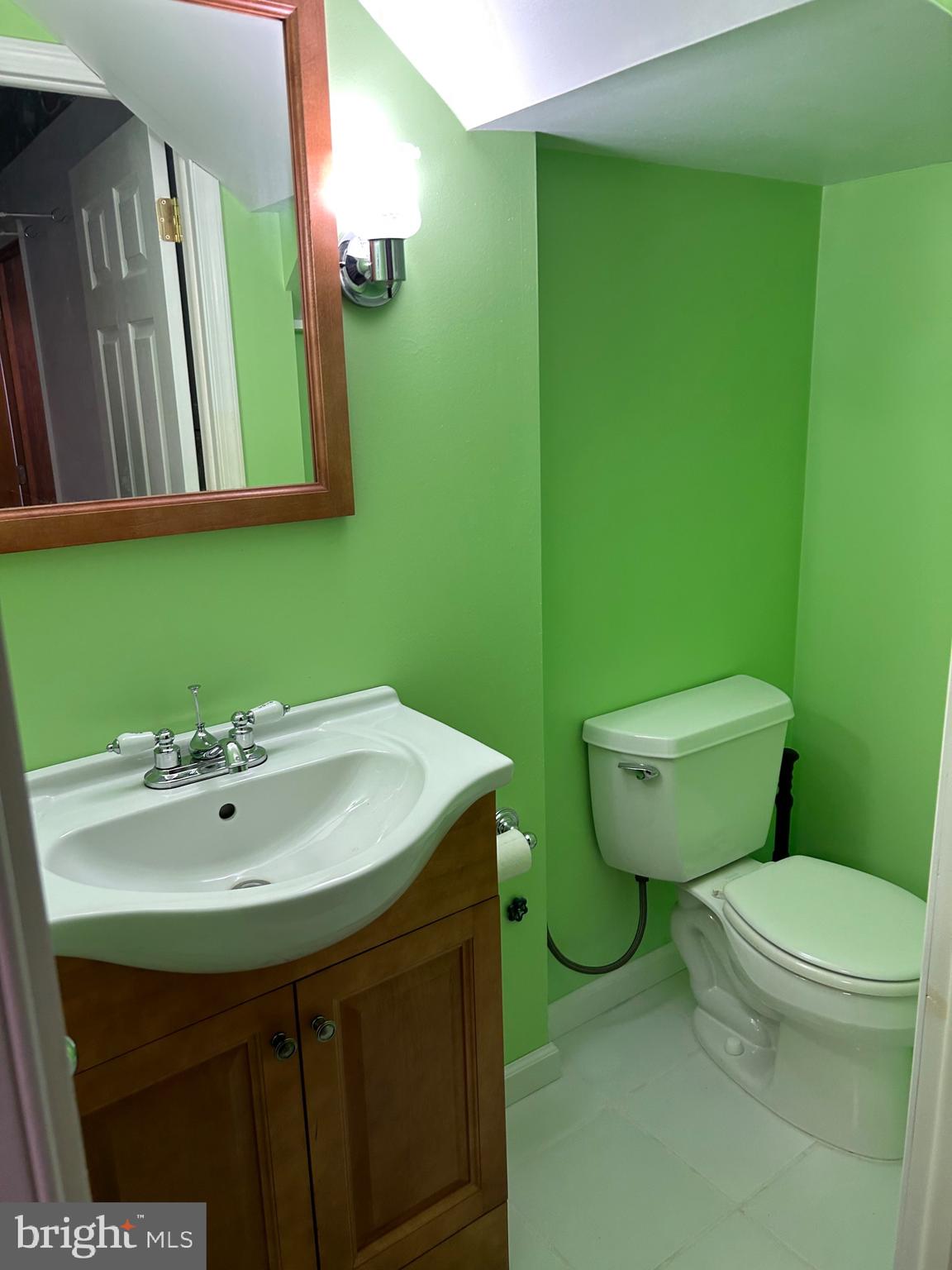 2523 Mountain Road Joppa, MD 21085 - Photo 15 of 35 LL powder room