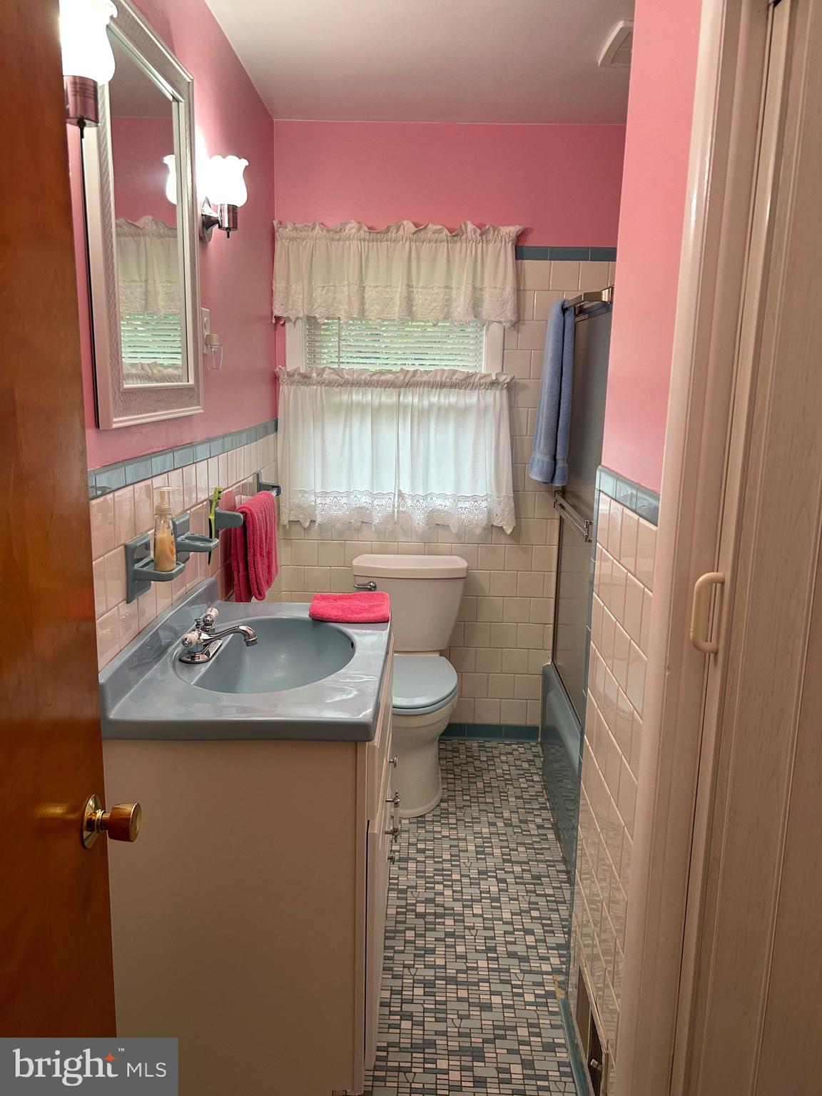 2523 Mountain Road Joppa, MD 21085 - Photo 21 of 35 Main bath