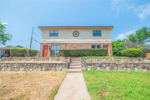 $1,500 | 1912 Dorothy Lane, Unit 1914, Fort Worth, TX 76107