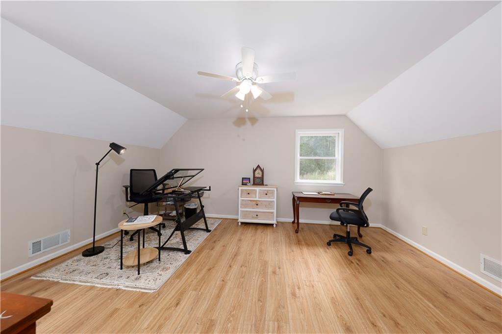 9135 Clearwater Road Gainesville, GA 30506 - Photo 22 of 41
